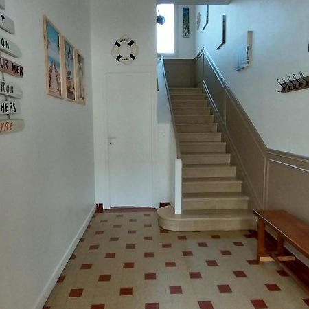 Maison De Ville Plein Centre, 3 Etoiles, A 200M De La Plage, Parking Prive, Wifi Royan Exterior photo