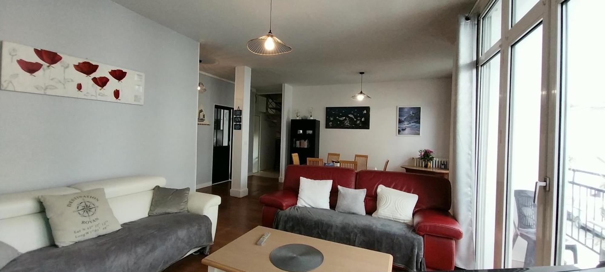 Maison De Ville Plein Centre, 3 Etoiles, A 200M De La Plage, Parking Prive, Wifi Royan Exterior photo